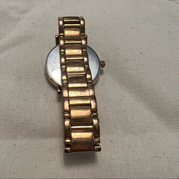 Kate spade Watch pre-owned gold tone - Picture 2 of 4